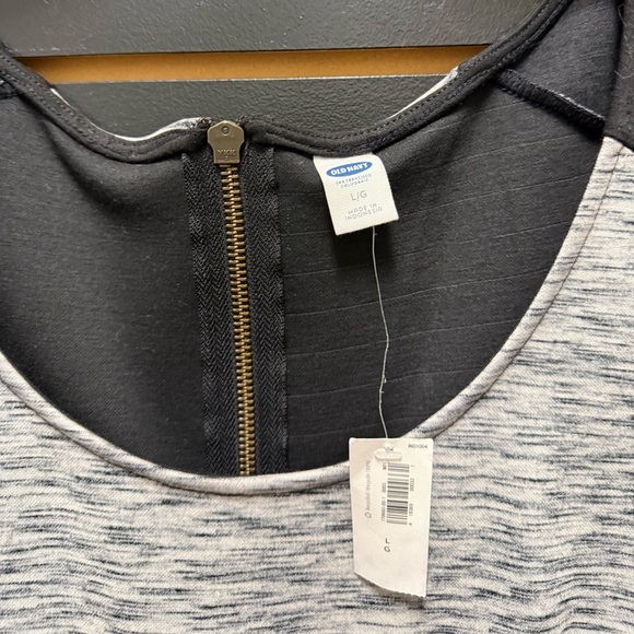 NWT Old Navy Gray and Black Sleeveless Dress - Picture 2 of 3